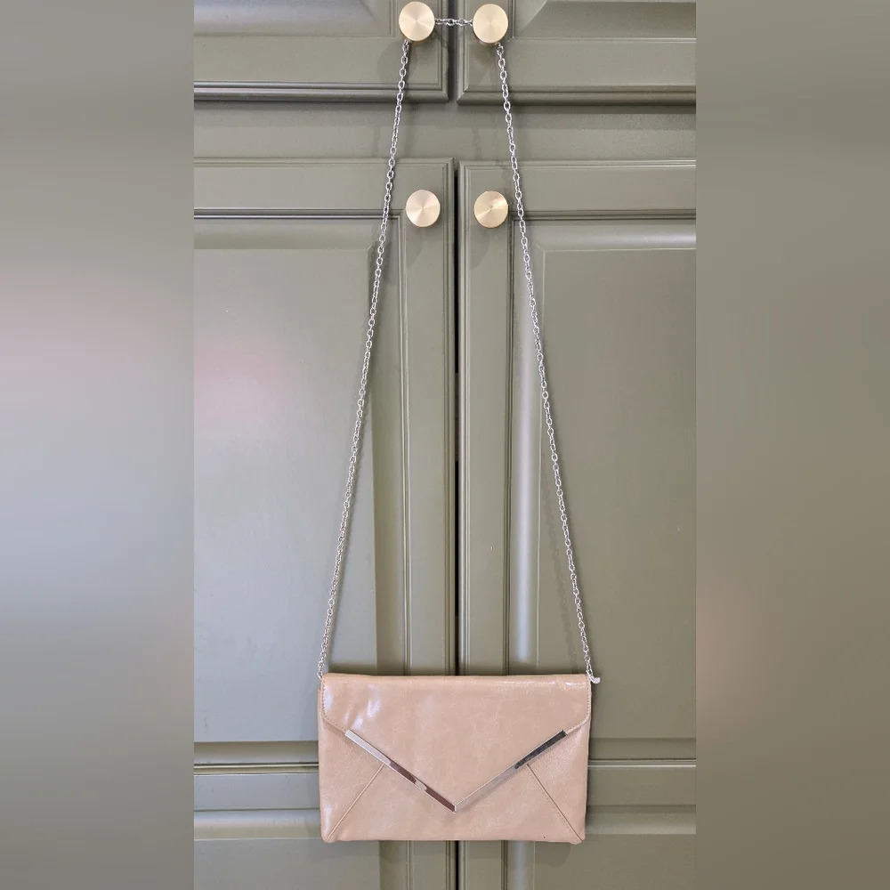INC international concepts envelope chain purse